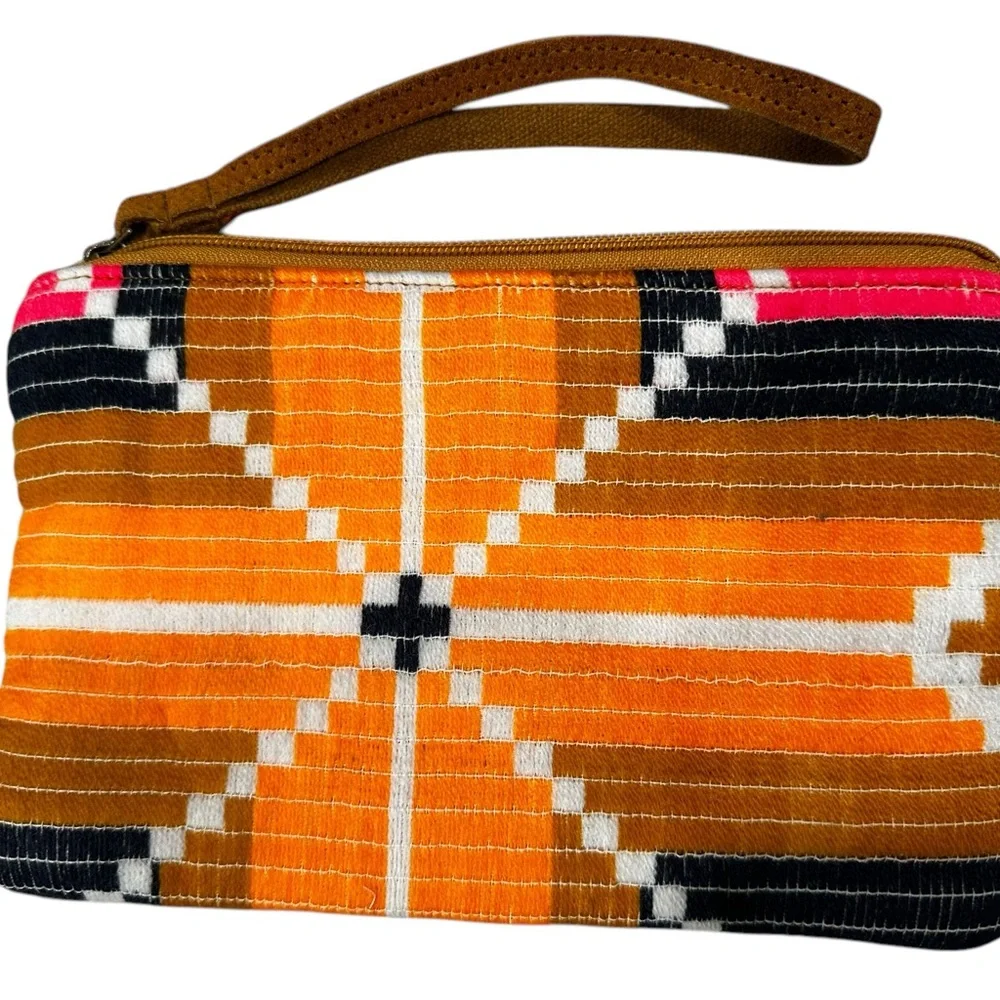 Woven Aztec wristlet by Panache EUC‎